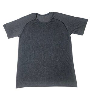 Lululemon Men's XXL Gray Metal Vent Tech Shirt Crew Neck Gym Logo Performance